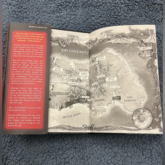 Iron Flame Rebecca Yarros Sprayed Edges Black First Edition Fourth Wing Book 2 - Picture 8 of 16